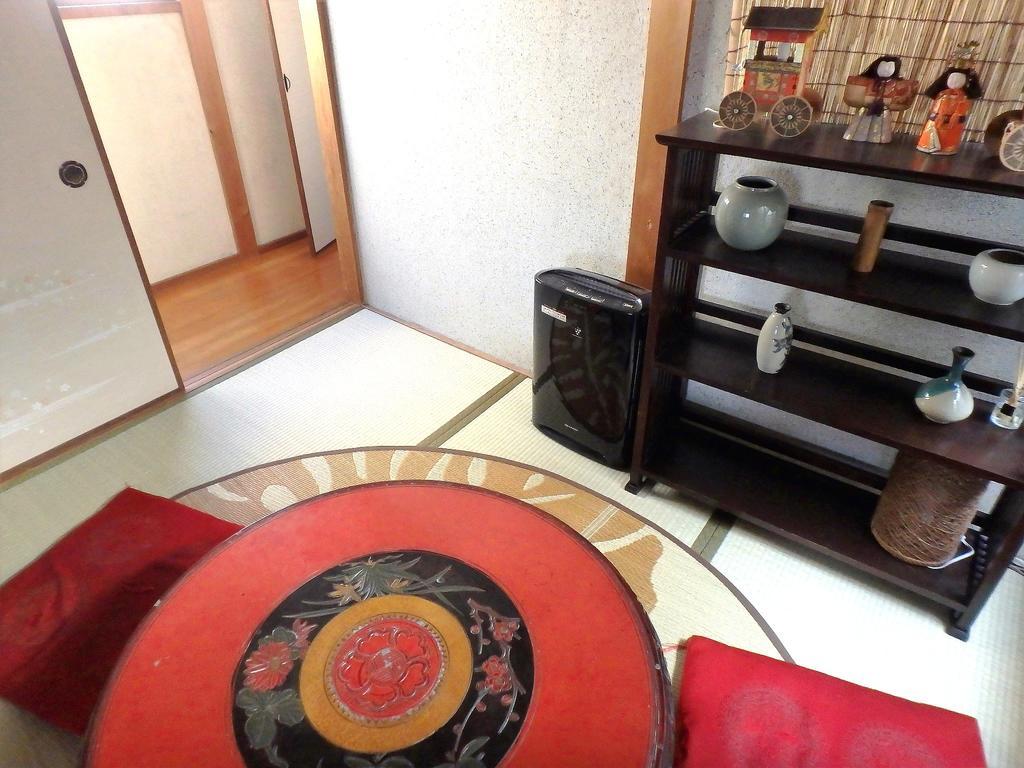 Guesthouse Higashiyama Киото Экстерьер фото