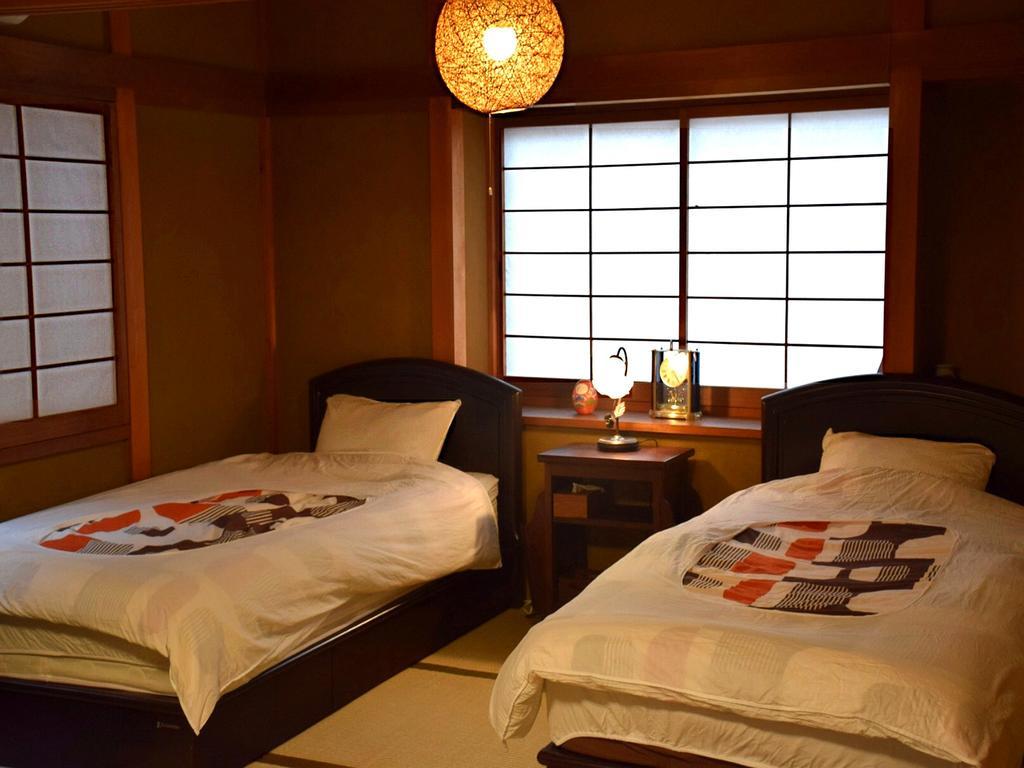 Guesthouse Higashiyama Киото Экстерьер фото